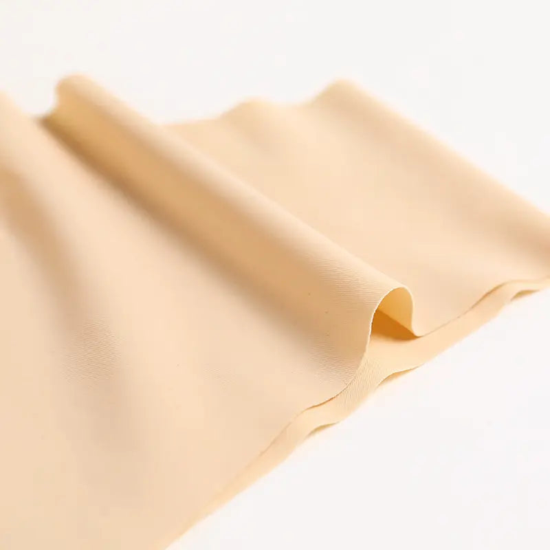 Smoothing high-rise thong